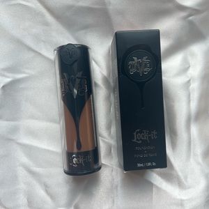KVD Beauty foundation